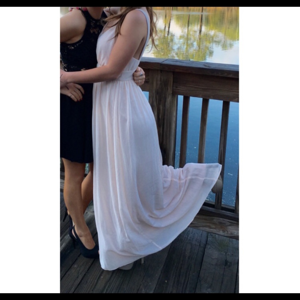 Forever 21 Size Small Long flowy light pink dress